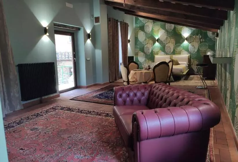 デラックスジュニアスイート, Villa La Nussa
