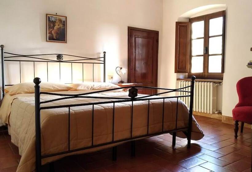 침실 2개 주택, Villa La Nussa