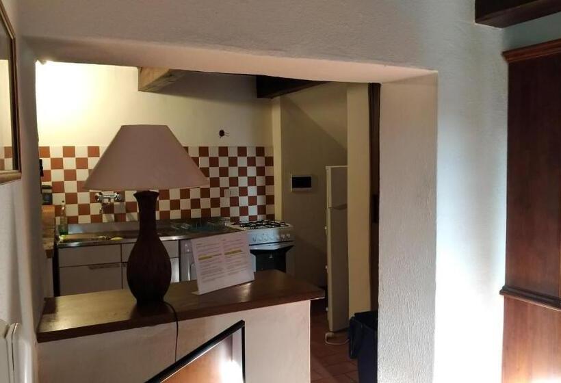 침실 2개 주택, Villa La Nussa