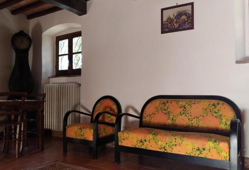 침실 2개 주택, Villa La Nussa