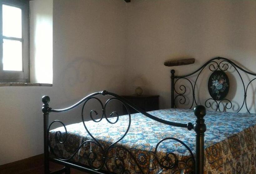 침실 4개 아파트, Villa La Nussa