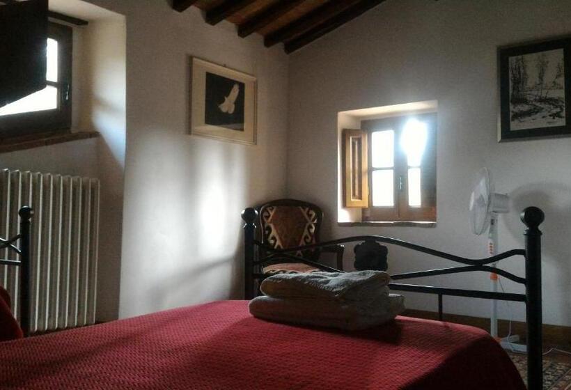 침실 4개 아파트, Villa La Nussa