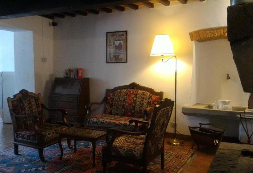 침실 4개 아파트, Villa La Nussa