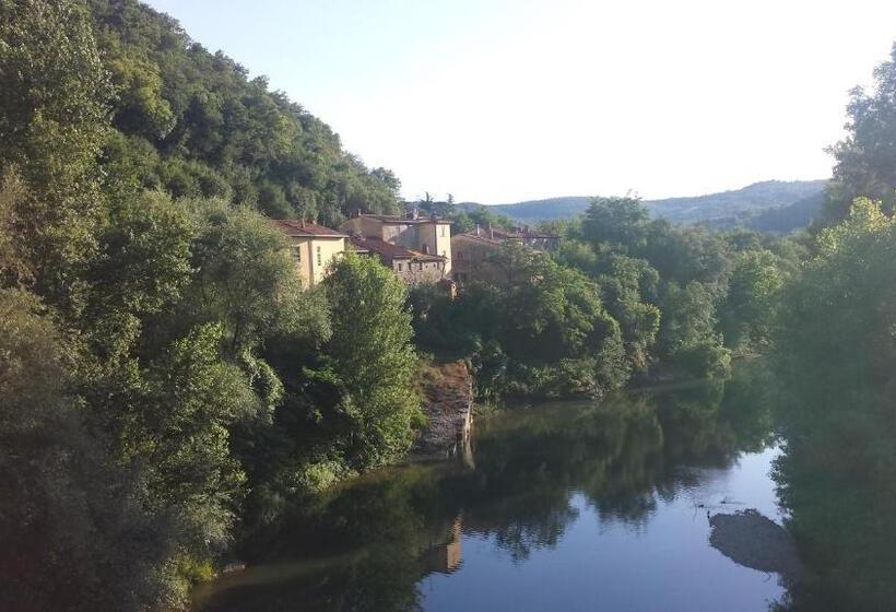 침실 4개 아파트, Villa La Nussa