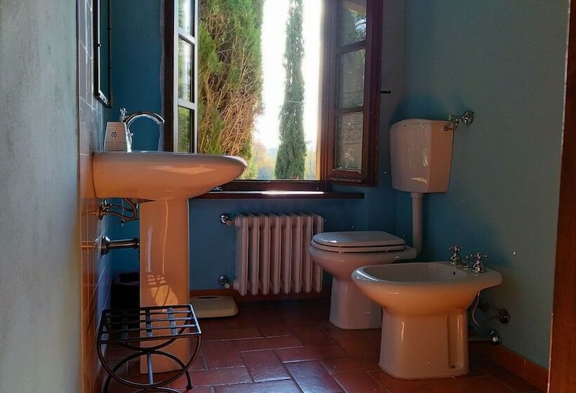 침실 2개 주택, Villa La Nussa