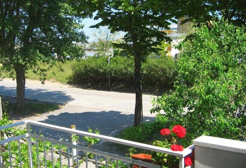 标准三人间, Villa Lauda B&b