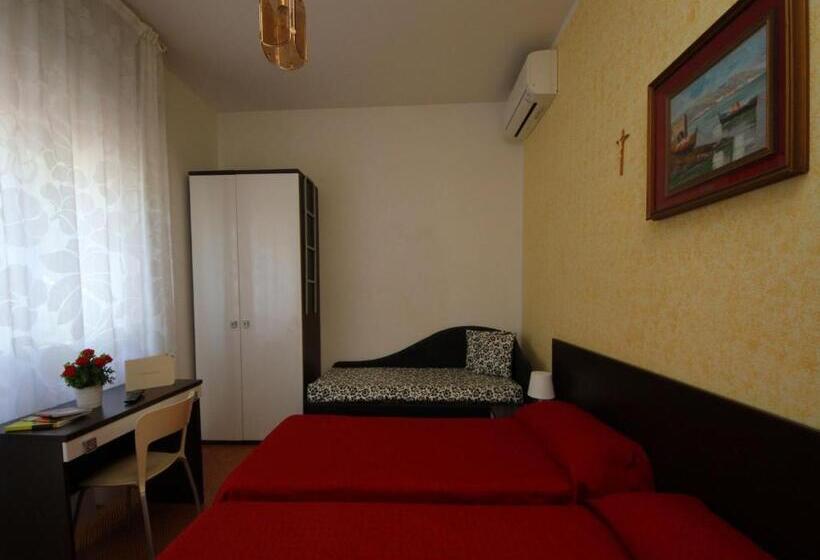 标准三人间, Villa Lauda B&b