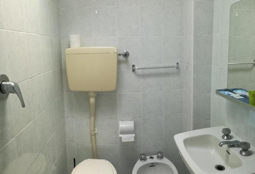 标准单人间, Villa Lauda B&b