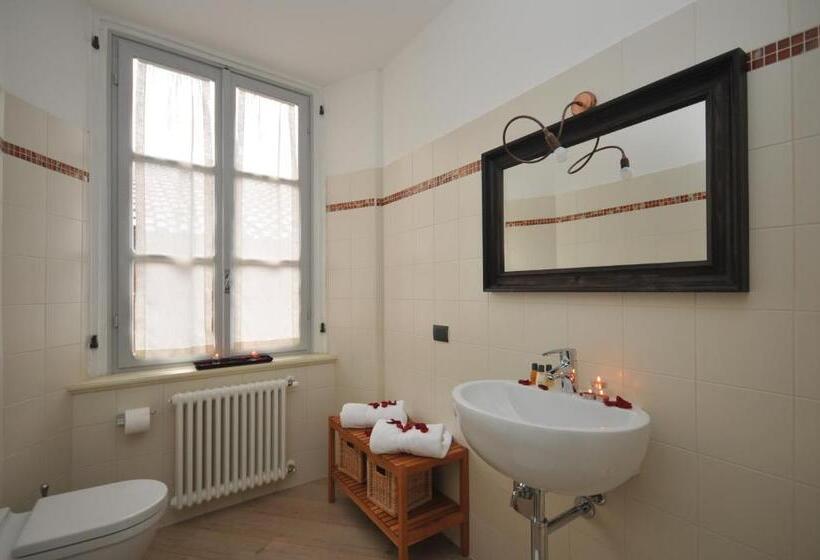 Апартаменты 3 Спальни, Villa Vinicia, Pool, Jacuzzi, Airco