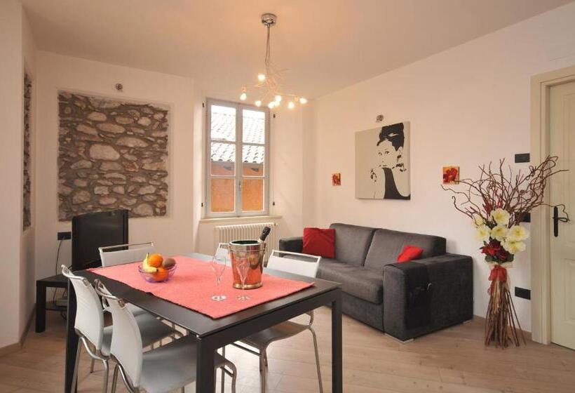 ３ベッドルームアパートメント, Villa Vinicia, Pool, Jacuzzi, Airco