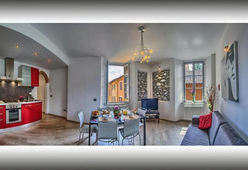 ３ベッドルームアパートメント, Villa Vinicia, Pool, Jacuzzi, Airco