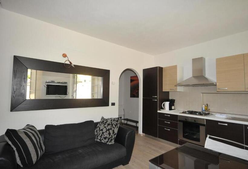 ２ベッドルームアパートメント, Villa Vinicia, Pool, Jacuzzi, Airco