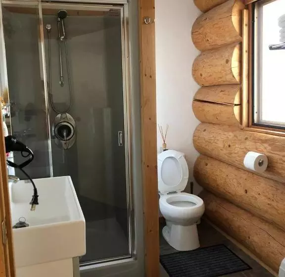 Standard-huone King-vuode, Cariboo Log Guest House