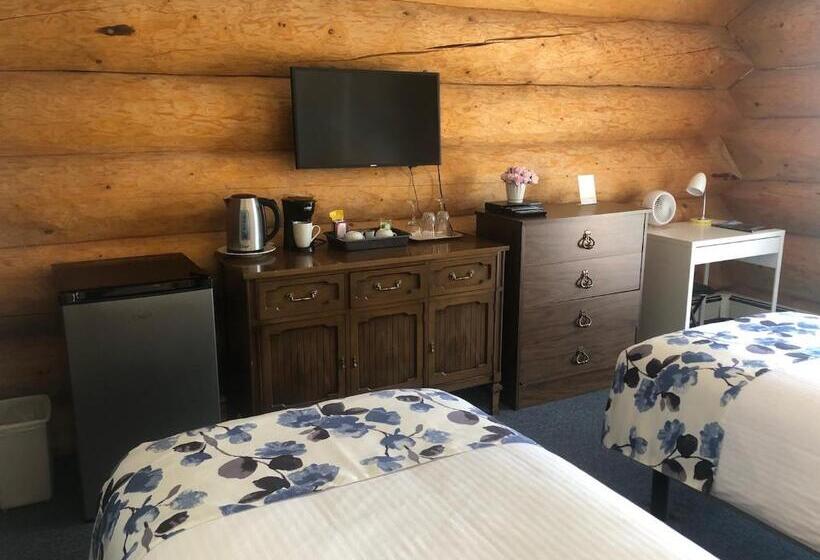 Tóra Néző Standard Szoba, Cariboo Log Guest House