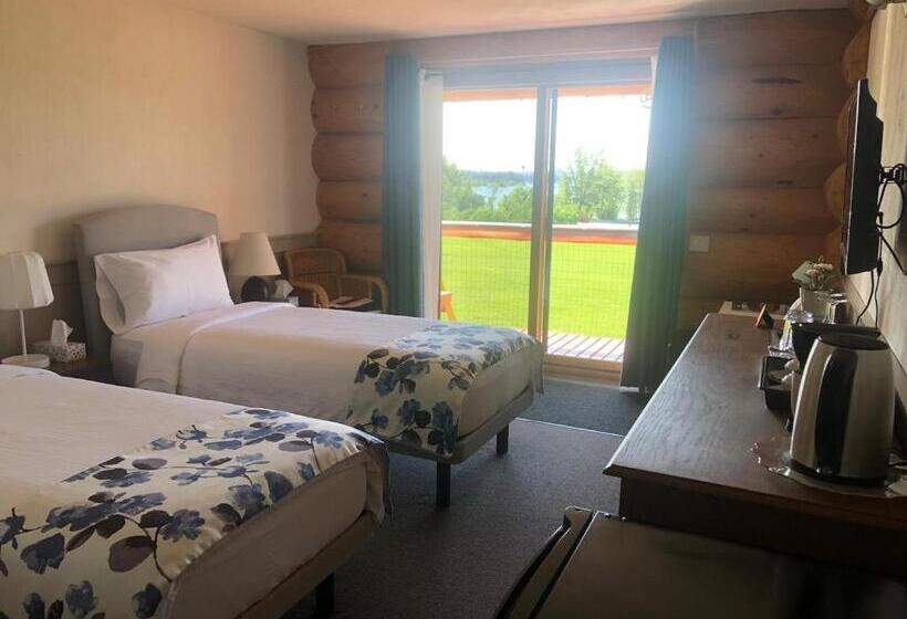 Номер Стандарт Вид на Озеро, Cariboo Log Guest House