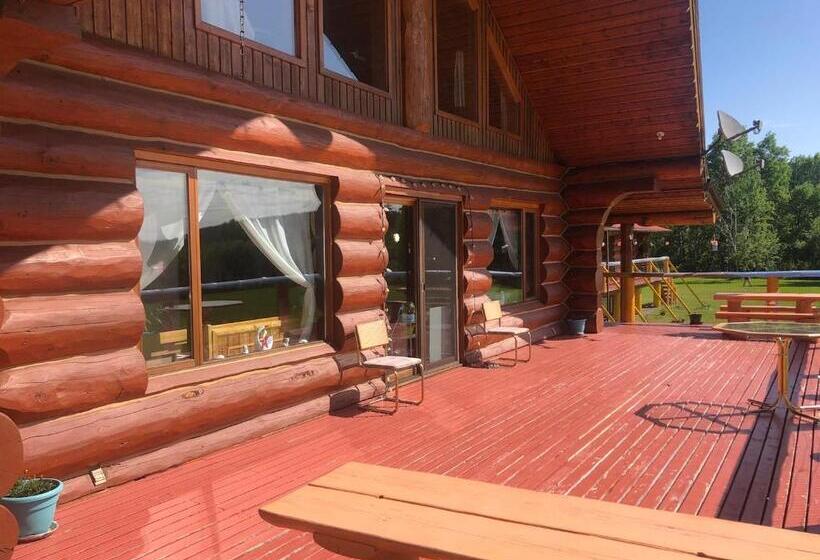 Tóra Néző Standard Szoba, Cariboo Log Guest House