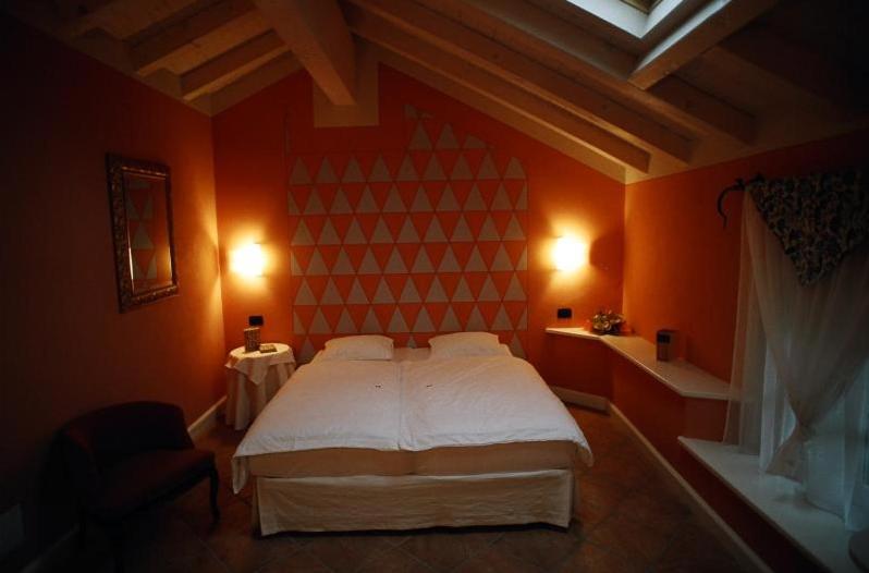 اتاق استاندارد سه نفره, Casa Arizzoli