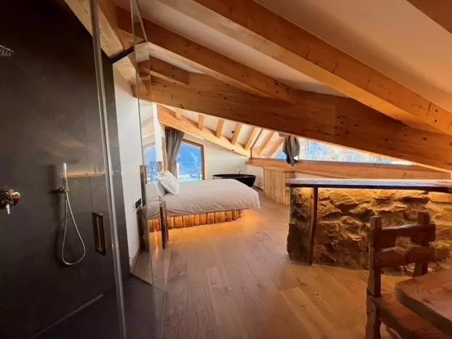 デラックスジュニアスイート, Chalet Al Foss