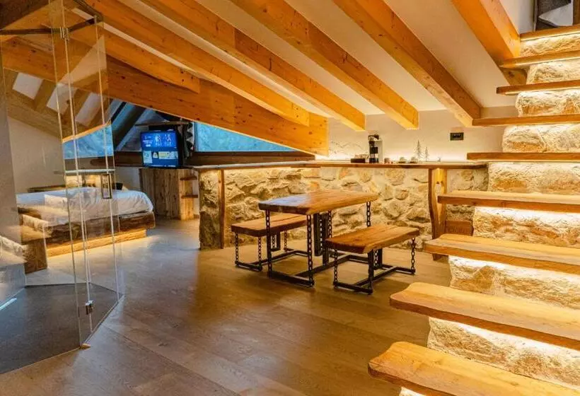 デラックスジュニアスイート, Chalet Al Foss