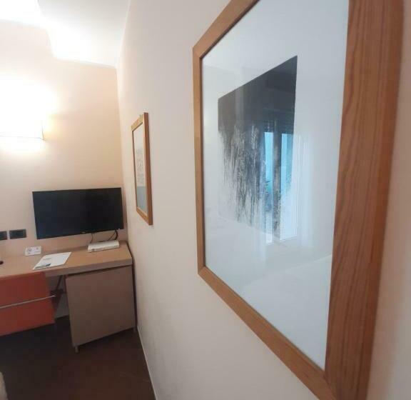 Номер Стандарт, Chiaraluna