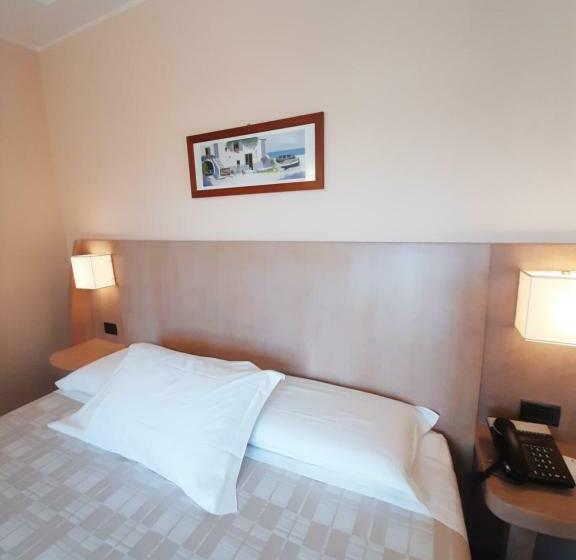 Номер Стандарт, Chiaraluna