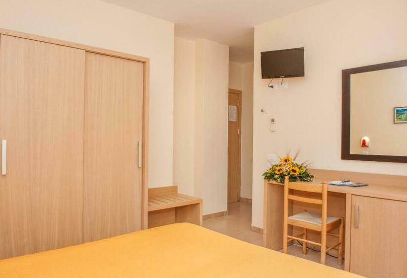 スタンダードルーム, Cristalda