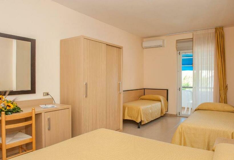 スタンダード4人部屋, Cristalda