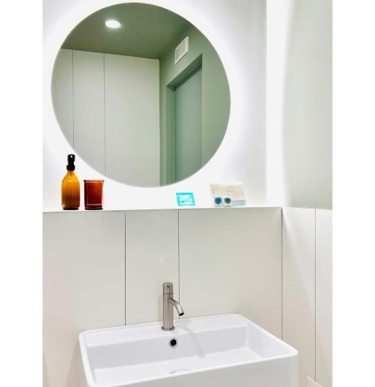 סוויטת ג'וניור, Imago Plus