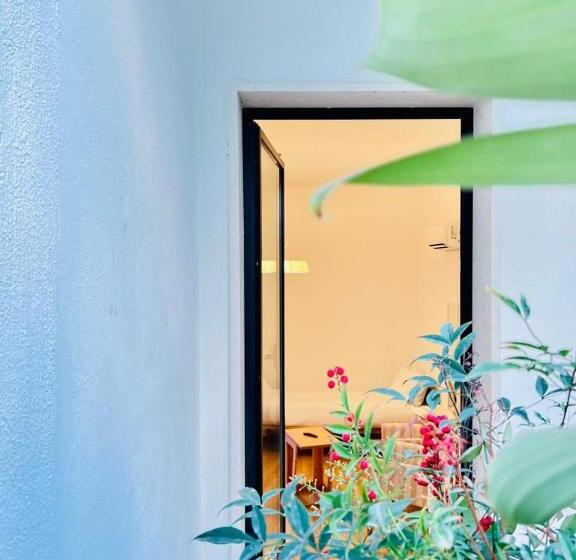 סוויטה עם טרסה, Imago Plus