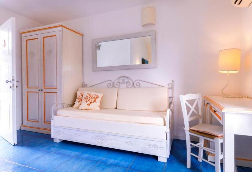 اتاق لوکس, Janas