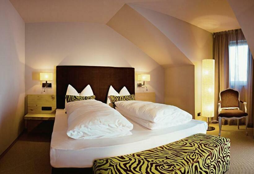 발코니가 있는 스위트, La Maiena Meran Resort