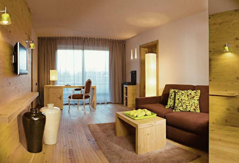 Люкс с Балконом, La Maiena Meran Resort