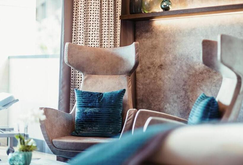 스위트 도시 전망, La Maiena Meran Resort