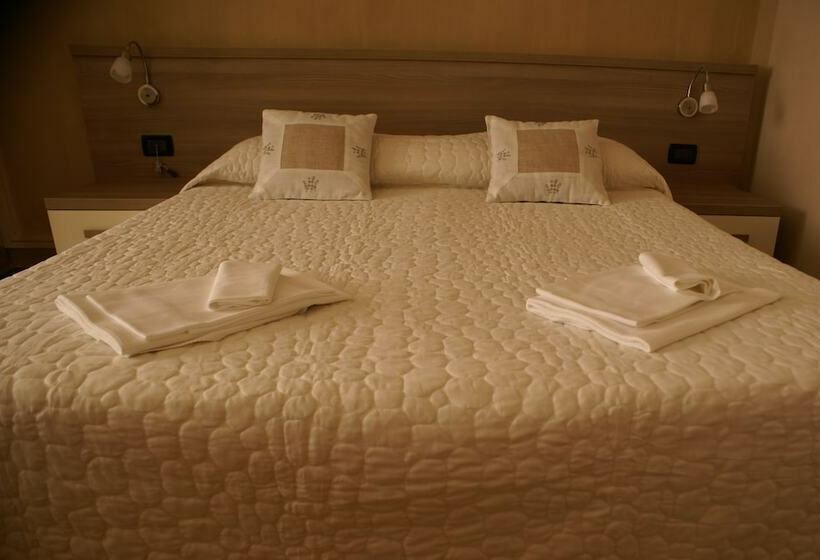 Номер Стандарт, Lux