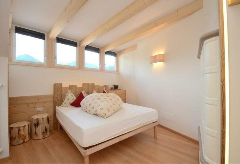 景色の見える一ベッドルームアパートメント, Mason La Zondra