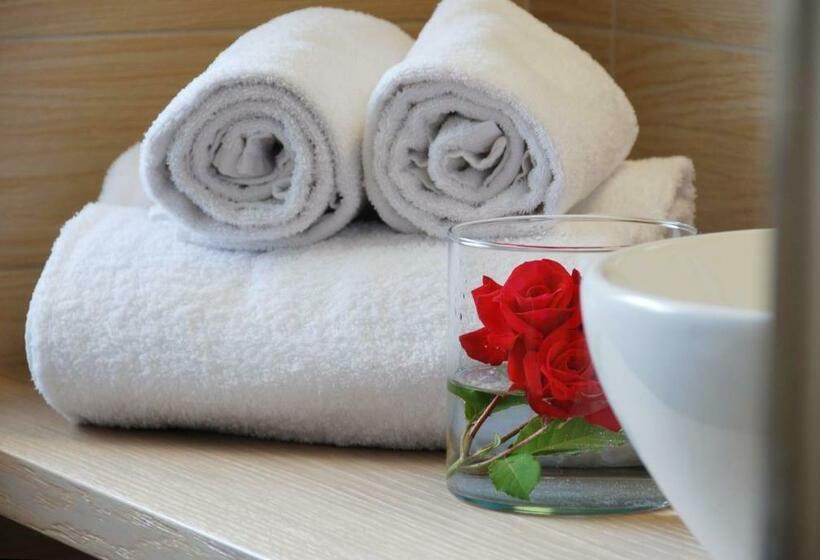 景色の見える一ベッドルームアパートメント, Mason La Zondra