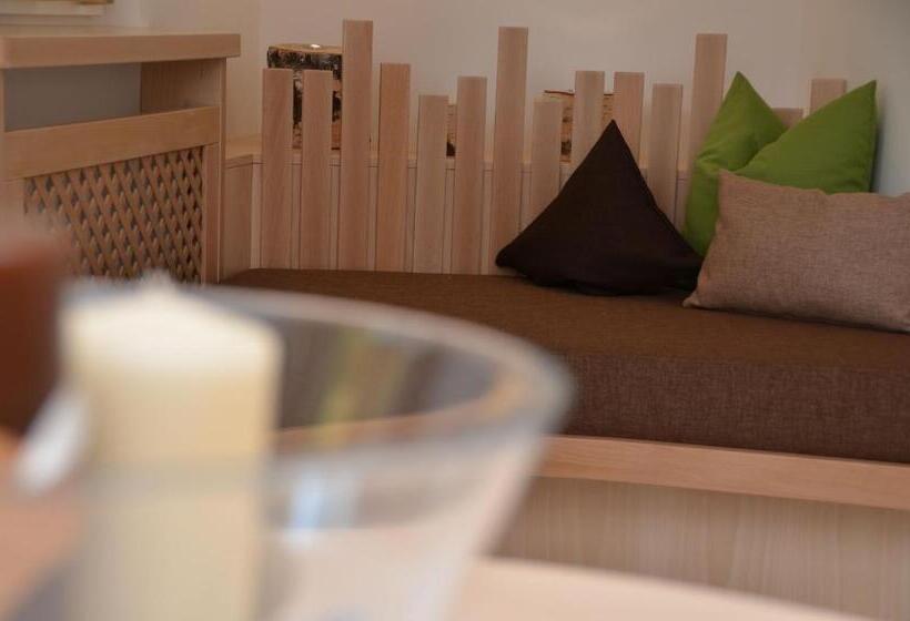 景色の見える一ベッドルームアパートメント, Mason La Zondra