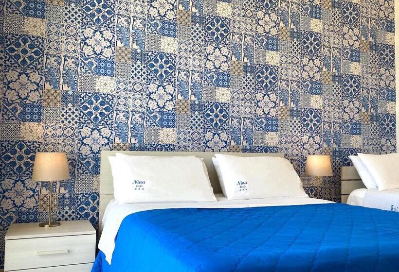 Triple Room Sea View, Nina B&b