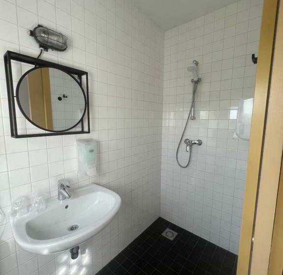 Люкс, Oostereiland