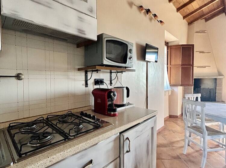 דירת חדר, Podere La Branda