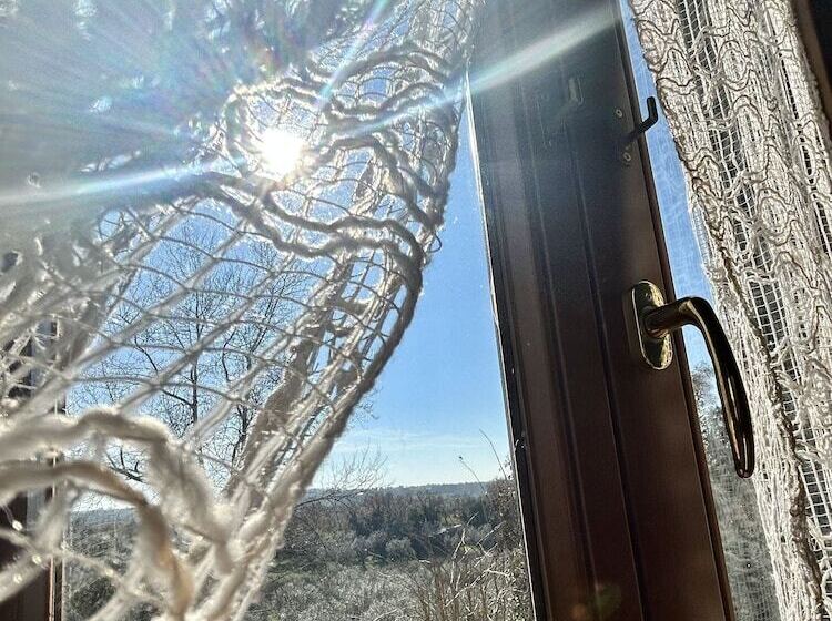 דירת חדר, Podere La Branda