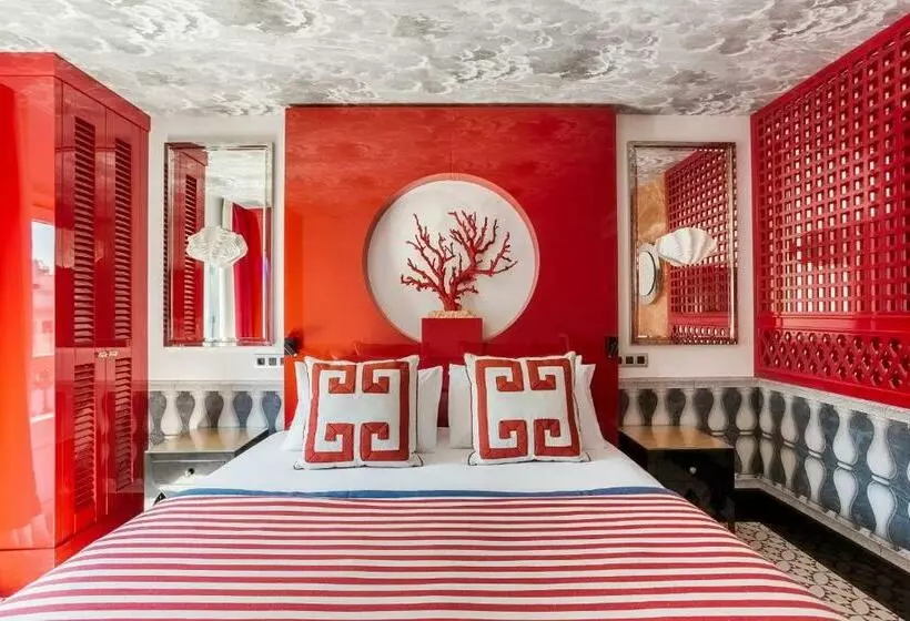 اتاق لوکس, Room Mate Anna