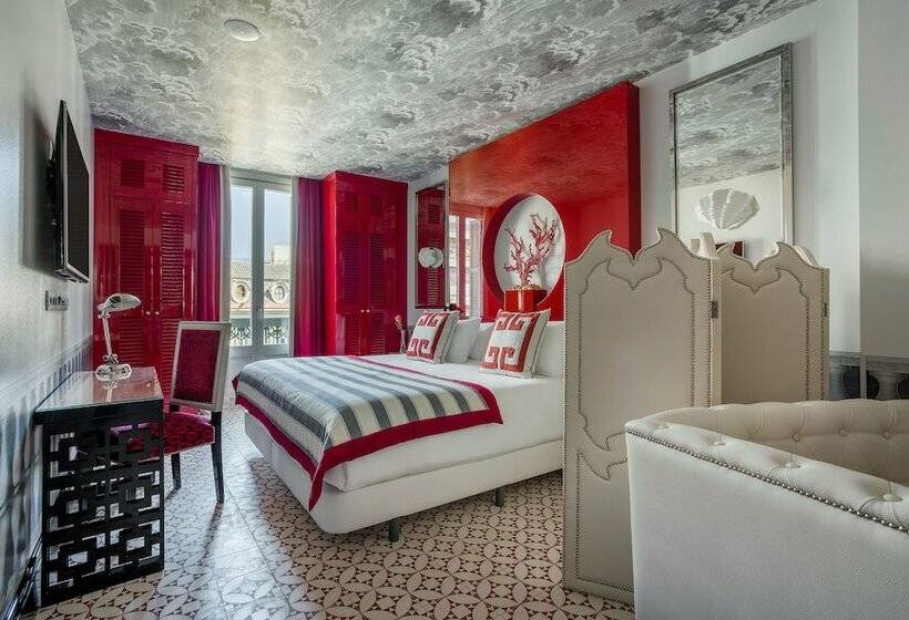 Полулюкс, Room Mate Anna