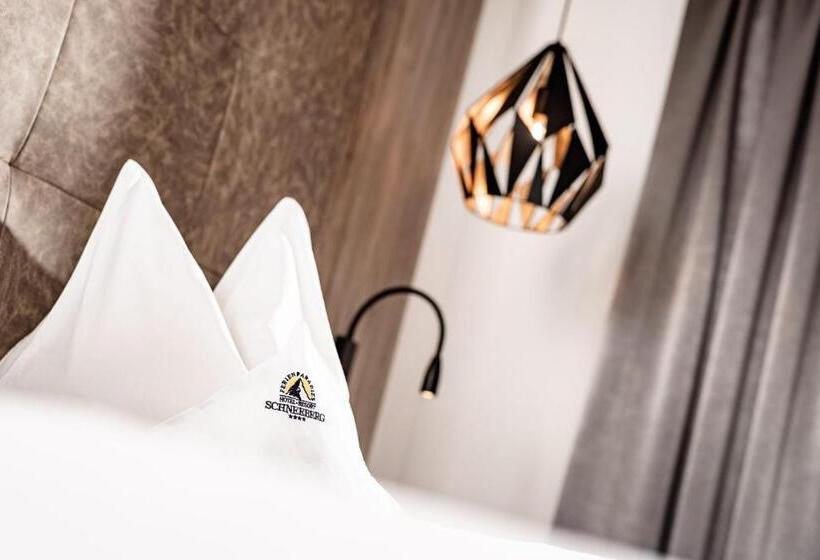 Люкс с Балконом, Schneeberg Family Spa Resort