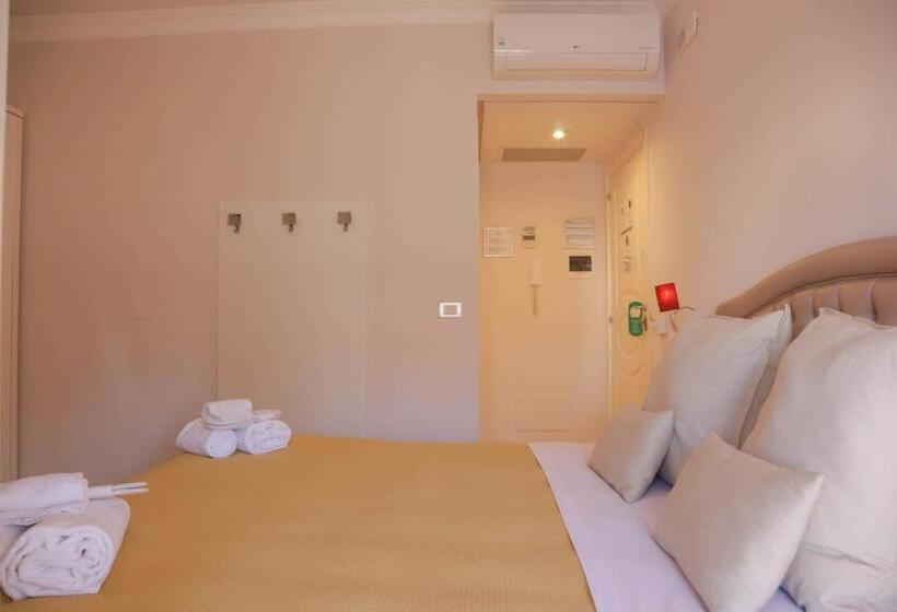 デラックスジュニアスイート, Sogno D'epoca 1822