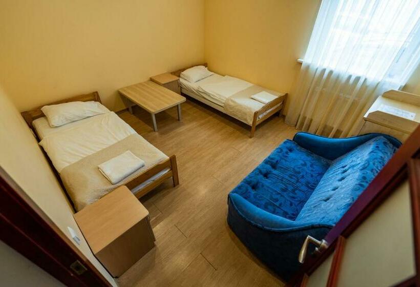 اتاق استاندارد با سرویس بهداشتی مشترک, Sveciu Namai Klaipeda Inn