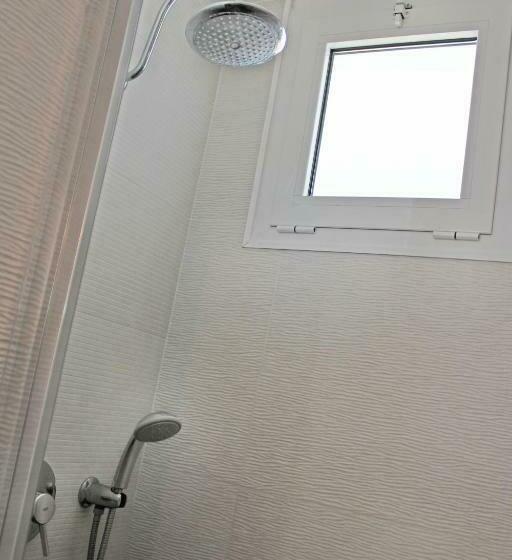 スタンダードシングルルーム, Touring Misano Adriatico