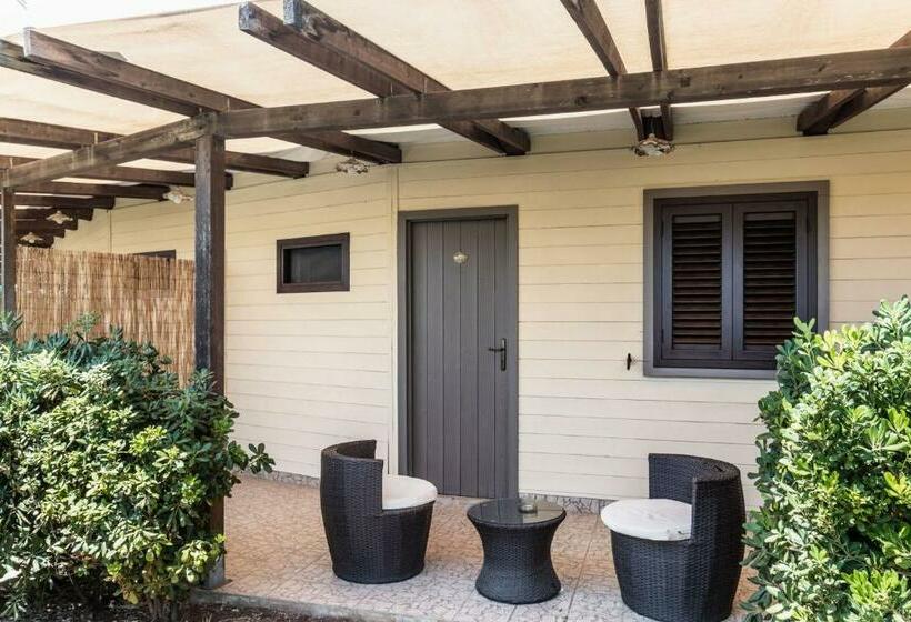 스탠다드 트리플 룸, Villa Felicia