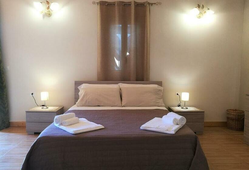 스탠다드 트리플 룸, Villa Felicia