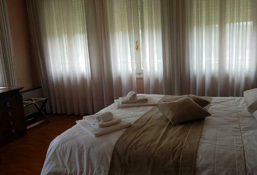 غرفة قياسية, Villa Lussana